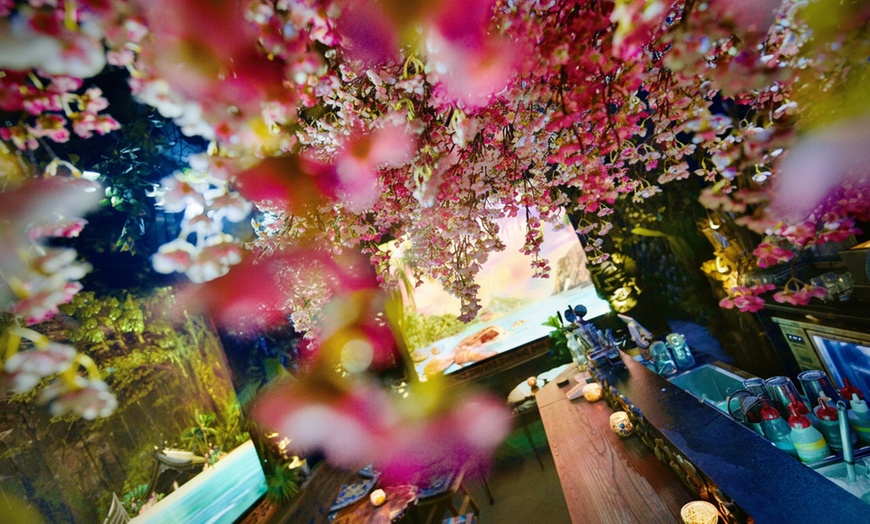 Image 13: 3-Course Fire & Tide Feast with Crafted Cocktails For Groups upto 10!