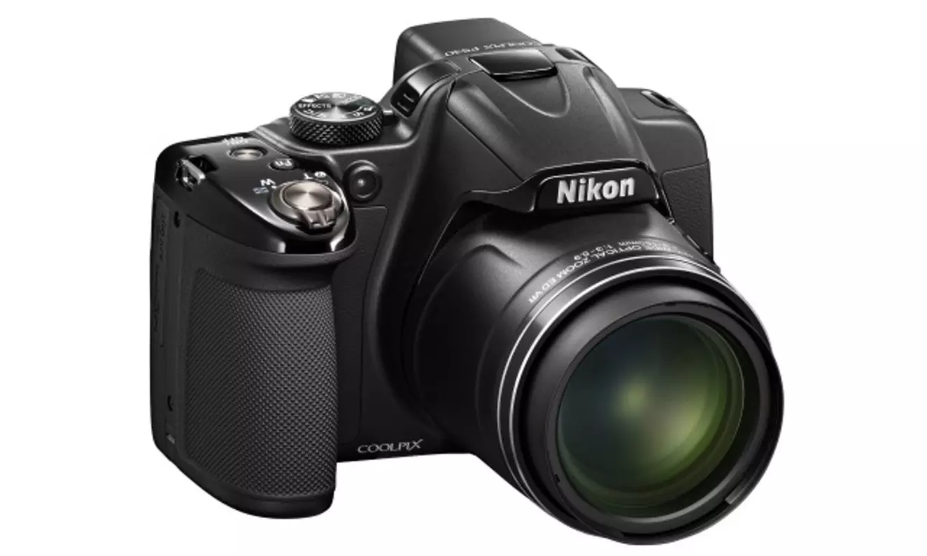 Nikon CoolPix P530 16.1MP Digital Camera with 42x Optical Zoom (Manufacturer Refurbished) - Primary Image