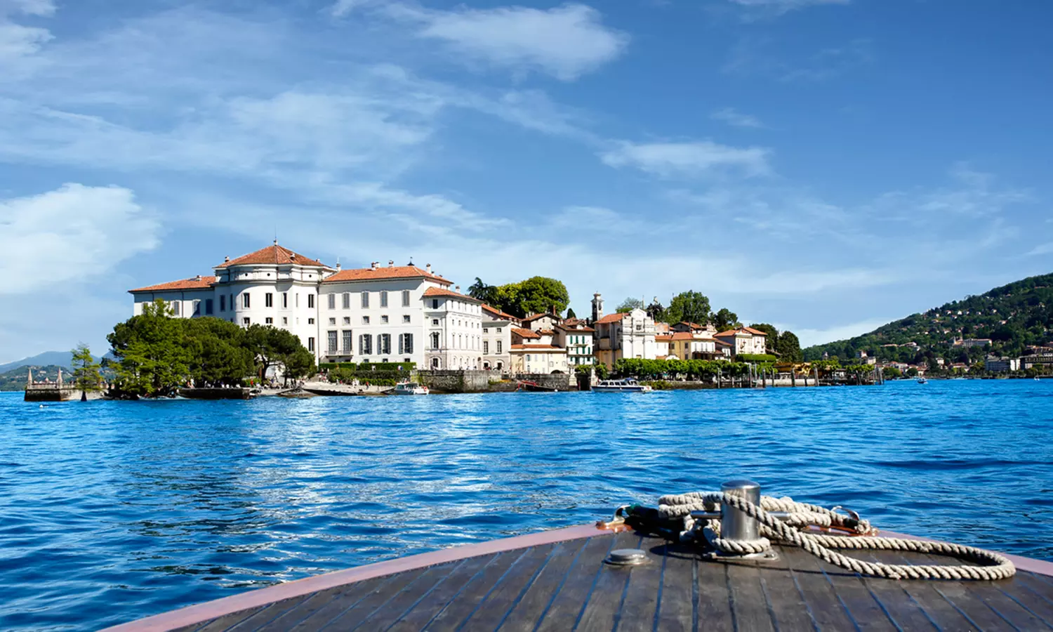 Fino a 6 biglietti per un tour in battello delle Isole Borromee con Summer Boats - Primary Image