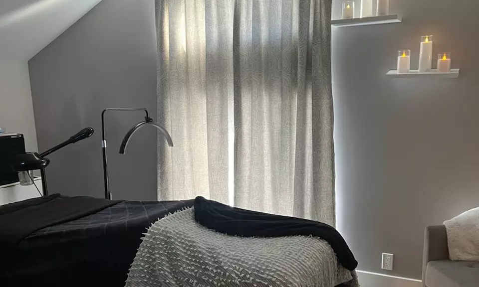 Halo Head Spa for 1–2 or Hydrafacial + Head Spa Combo Options