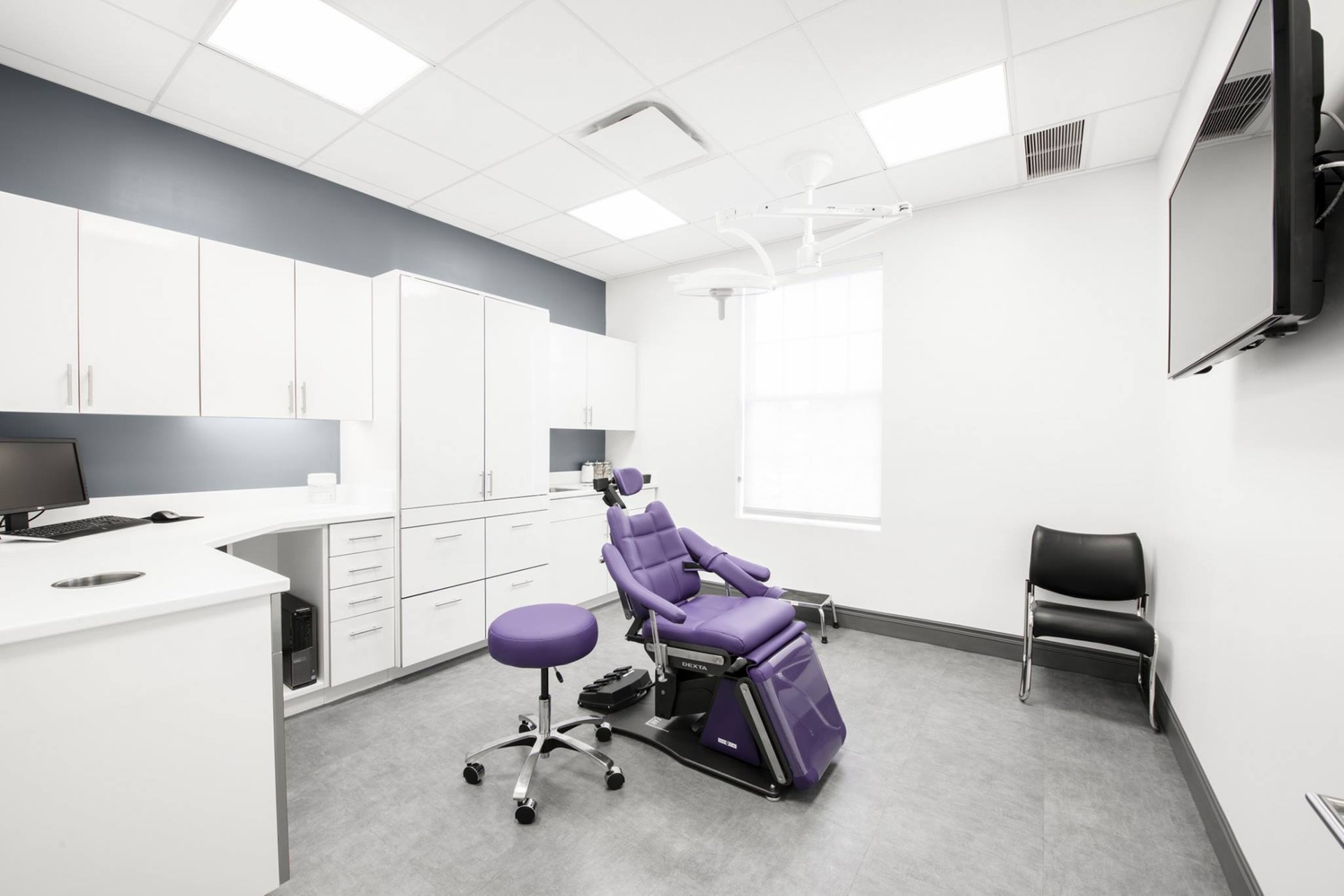 20 or 40 Units of Botox or One Syringe of Juvéderm Ultra