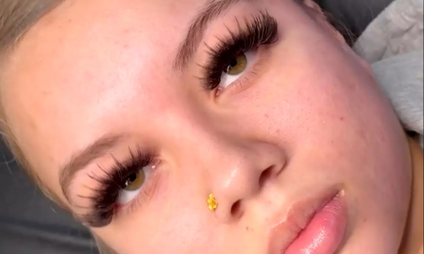 Classic, Hybrid & Volume Eyelash Extension Packages + Fills