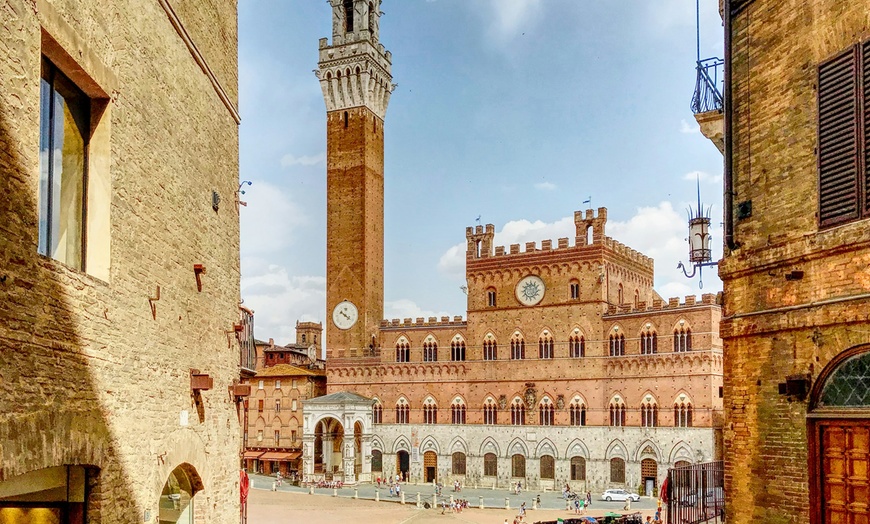Image 12: Siena 4*: camera Classic con colazione o mezza pensione, Spa e drink