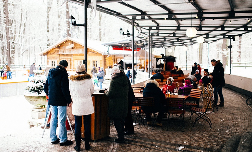 Image 5: 1 Std. Eisstockschießen auf 1 Bahn für bis zu 10 Personen