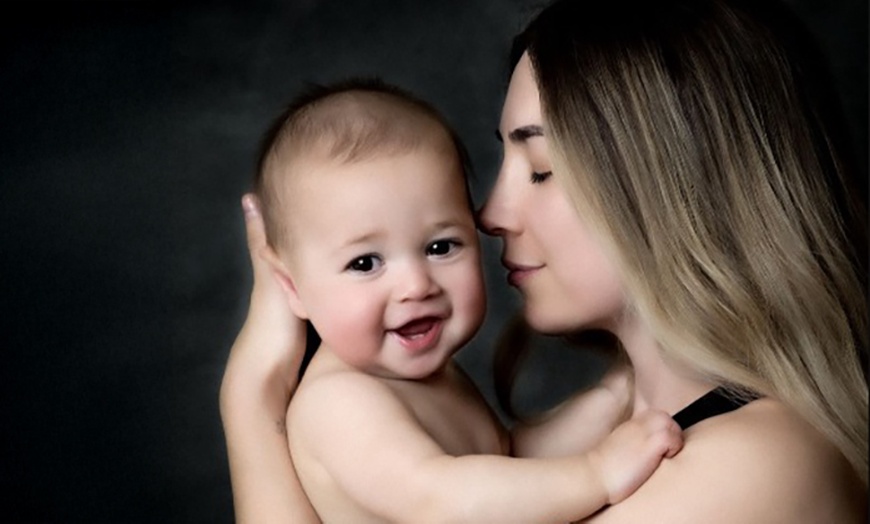 Image 3: Capture Moments with 30-Minute or One-Hour Studio Family Photo Shoot