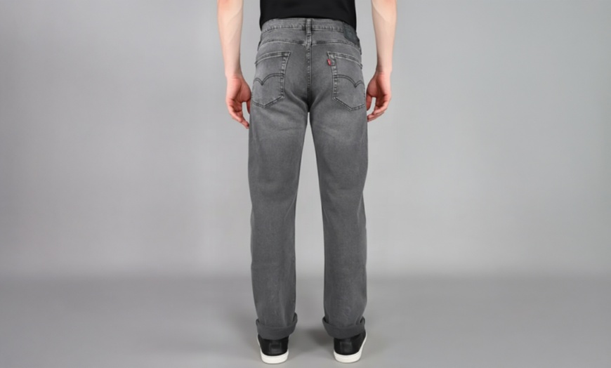 Image 6: Levi's 505 Men's Straight Fit Jeans