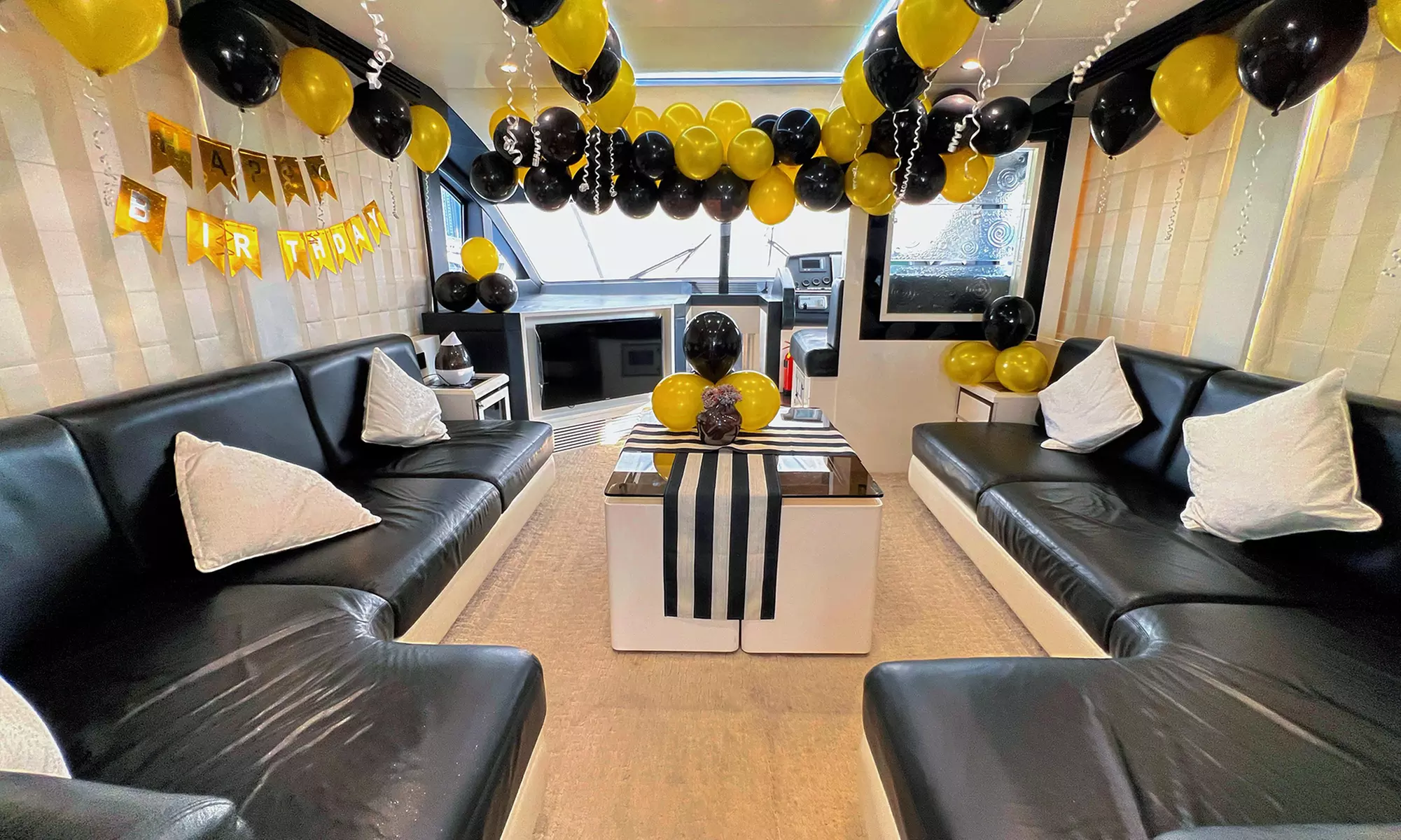 Birthday, Romantic, Bachelor/Bachelorette Party Decorations for Yachts