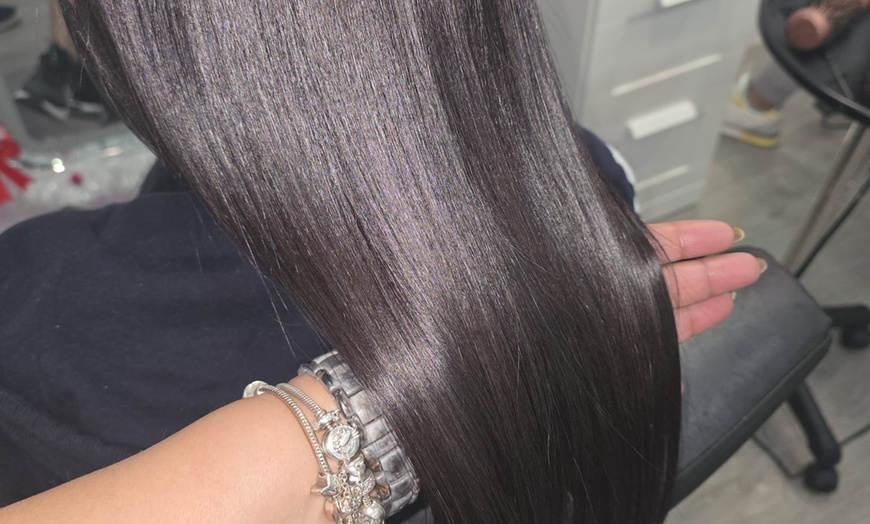Image 8: Alisado de queratina con corte de puntas para 1 persona