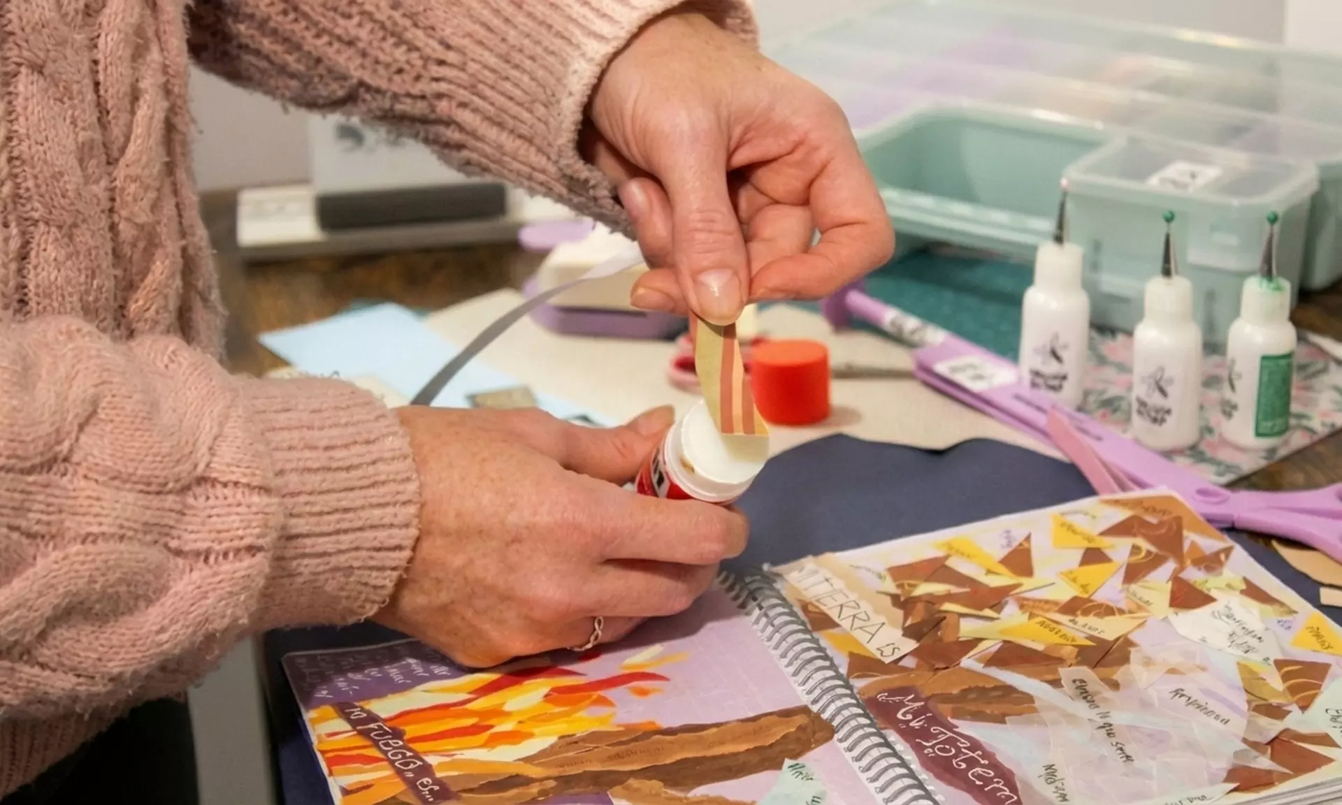 Taller de Papelería creativa (scrapbooking) con bebida y picoteo