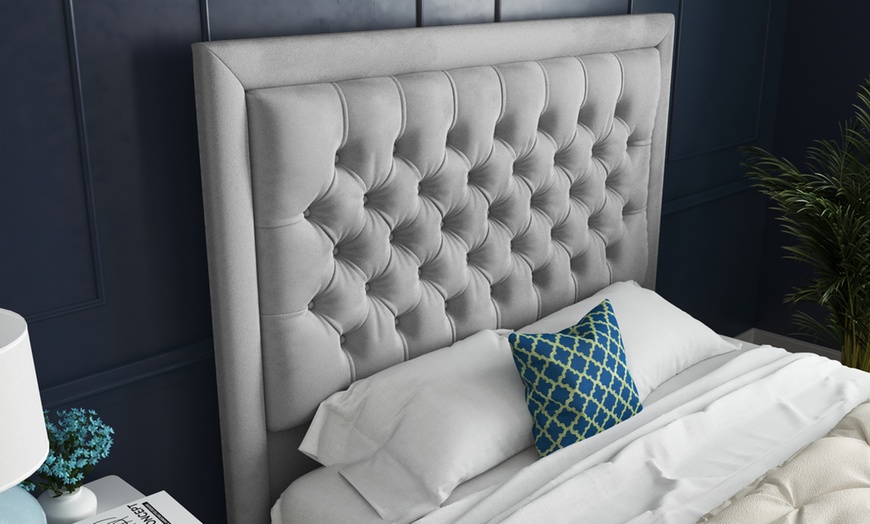 Image 5: DS Living Kingston Upholstered Soft Velvet Bed