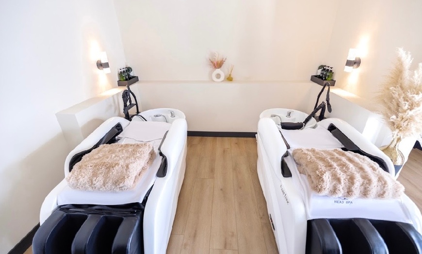 Image 6: Get One 60 or 90 Minute Head Spa