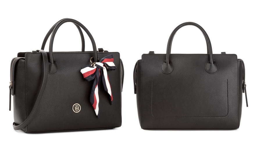 Image 30: Tommy Hilfiger Bag Selection