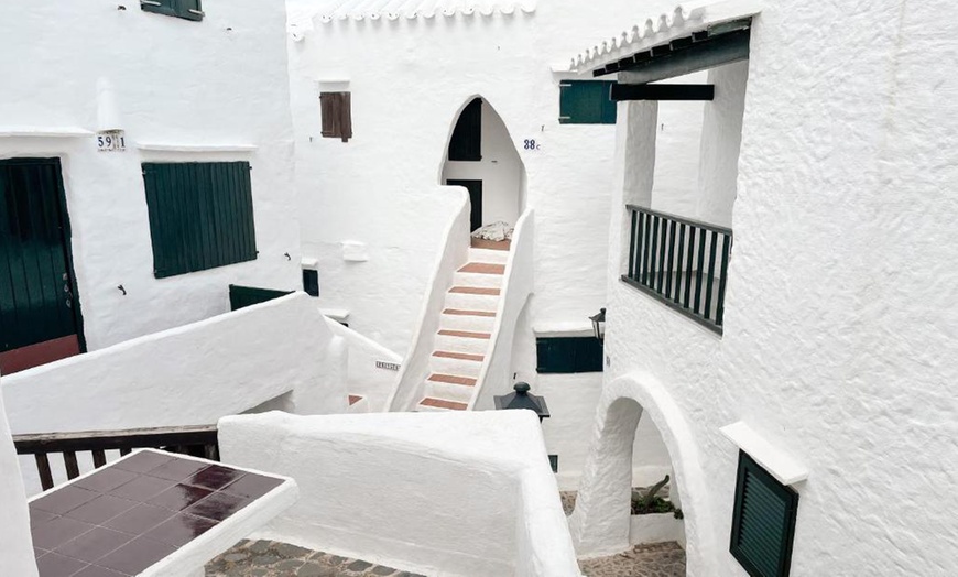 Image 7: Minorca: soggiorno in appartamento con camera doppia