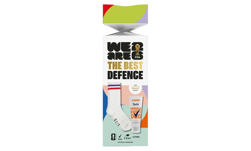 Image 1: The Best Defence FiFA Gift Mens Whole Body Deodorant & Socks Gift Set