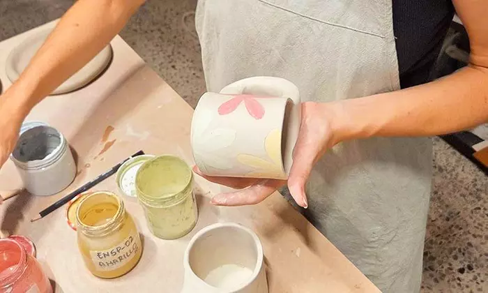 Taller de cerámica para 1 o 2 personas de 3 horas con picoteo