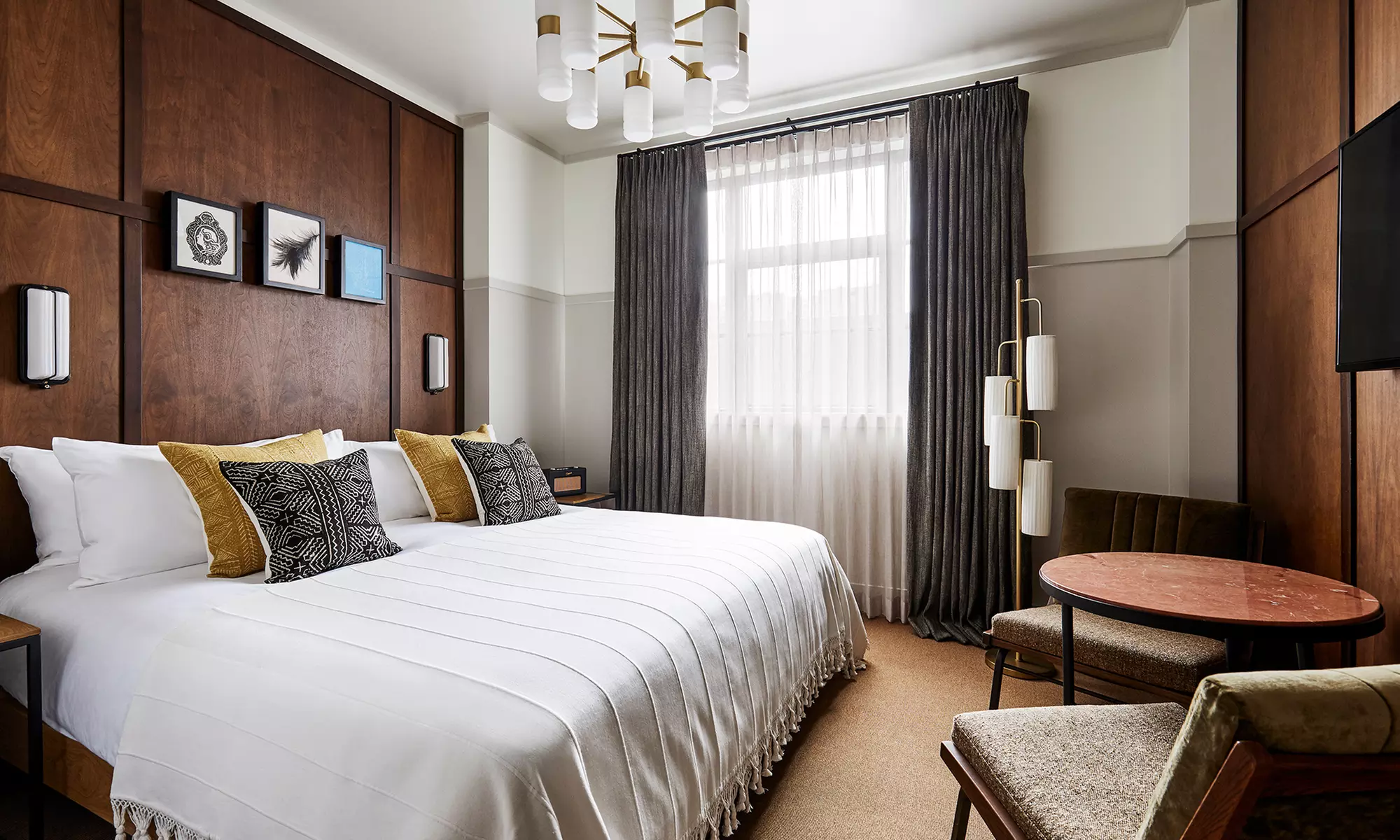 4* Stay in Oregon’s Historic Town With Curated Art & Mid-Century Charm