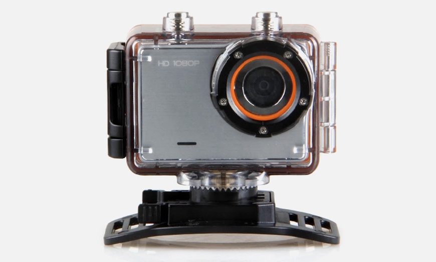 Image 2: Outdoor Waterproof Sports Camera