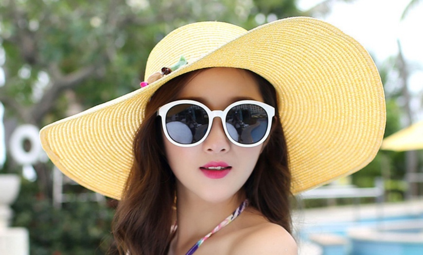 Image 6: Women's Wide Brim Beach Sun Straw Hat