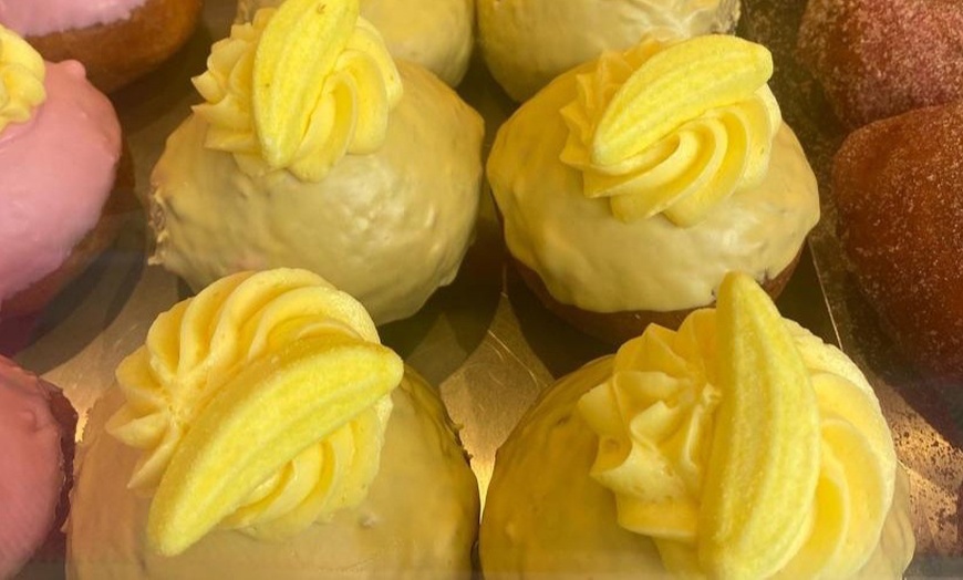 Image 6: Proef ambachtelijke oliebollen vers van de kraam in het hartje Utrecht