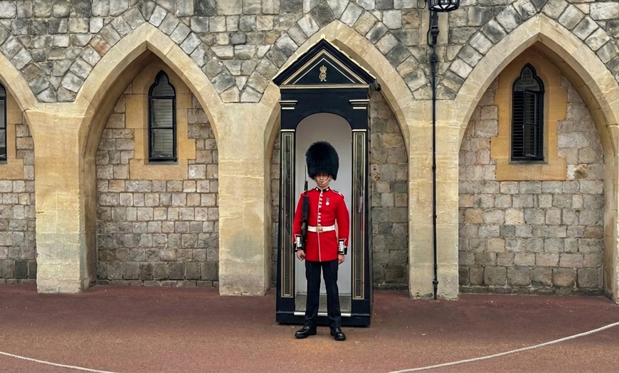 Image 3: Explore Windsor Castle with premium seating options