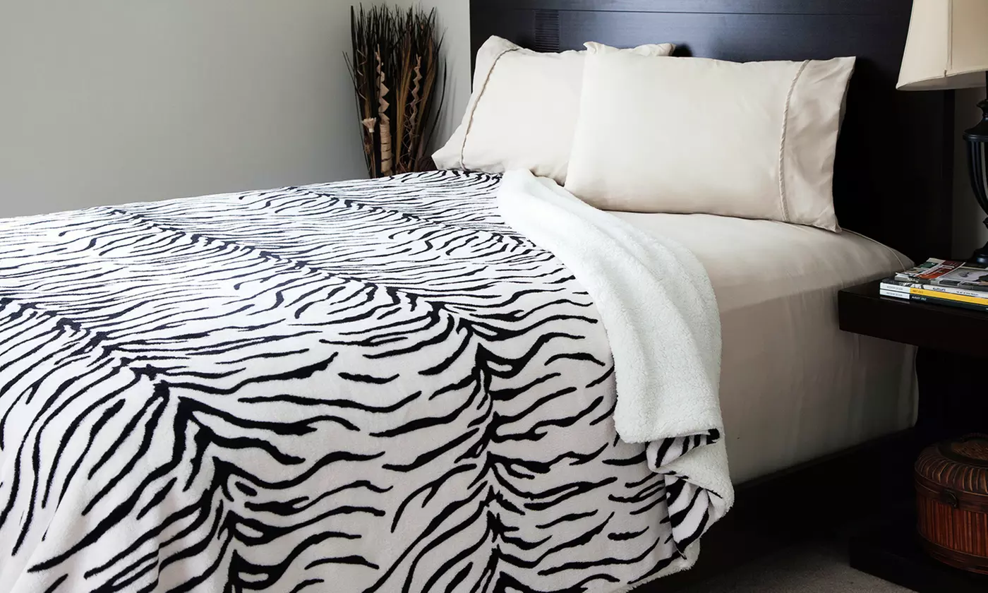 Lavish Home Animal-Print Fleece Blankets with Sherpa Backing - Second Medium