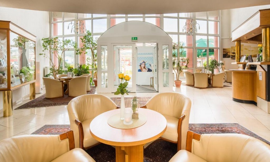 Image 9: Lohr am Main: 2-5 Nächte inkl. Frühstück und Wellness