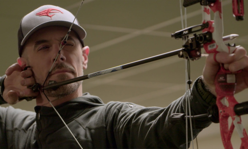Image 3: 1-Hour Archery Lesson For 1 or 2 or 30-Visit Membership + Bow Tune-Up
