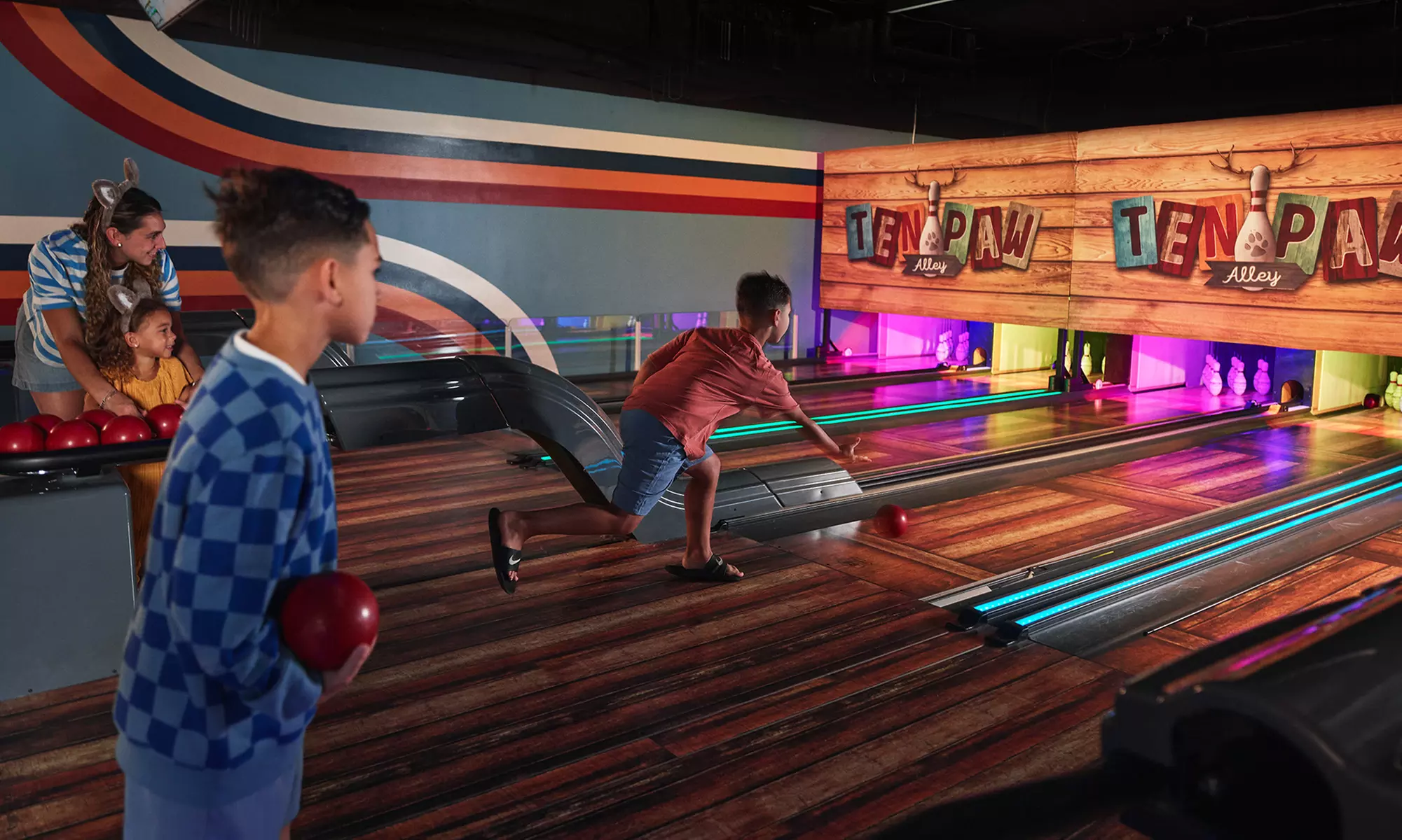 Great Wolf Lodge Minneapolis: Suites with Daily Waterpark Passes