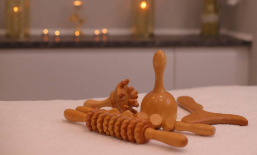 Image 7: Hasta 79% de dto. en Masaje - Bambú en Mandeep