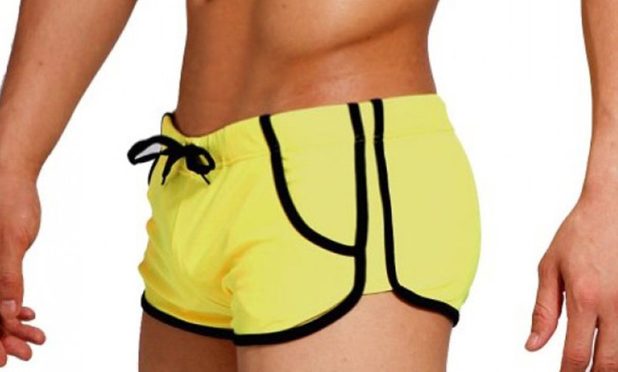 Image 7: Men's Slim Fit Swim Trunks