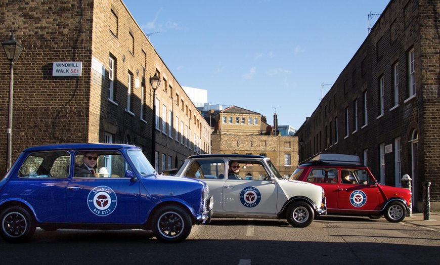 Image 4: Private Tour of London in a British Classic Car