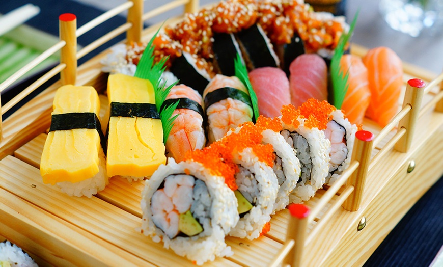 Image 1: Zestawy sushi