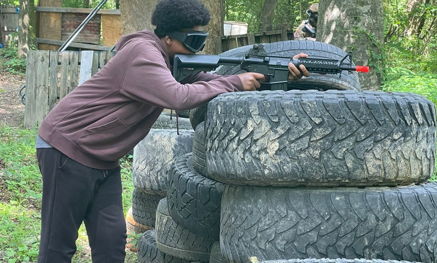 Image 3: Dive into an All Day Airsoft for 1 with Regular Rental Or XTRA Rental