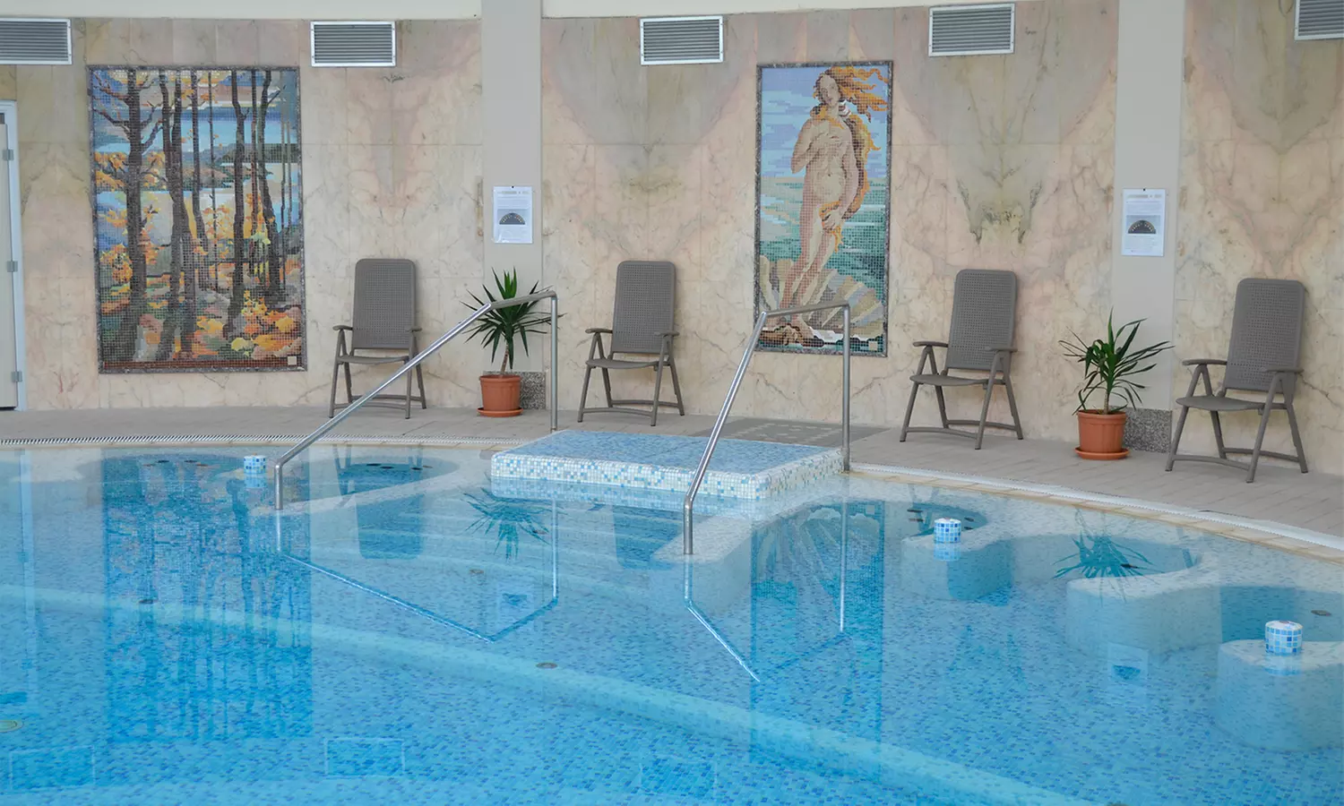 Abano Terme 4*: Smart Room con mezza pensione e piscine termali