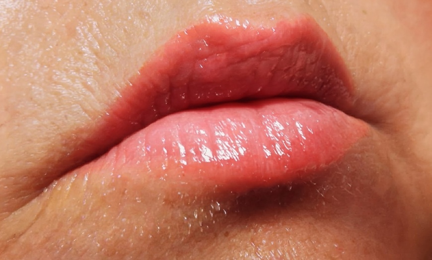 Image 3: Permanent Make-up: Aquarell-Lips für 1 Person