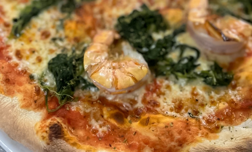 Image 4: Je 1 Salat, Pizza- oder Pastagericht nach Wahl für 2 oder 4 Personen