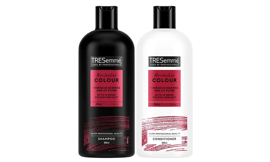 Image 6: Tresemme Shampoo and Conditioner Bundle 680ml Each