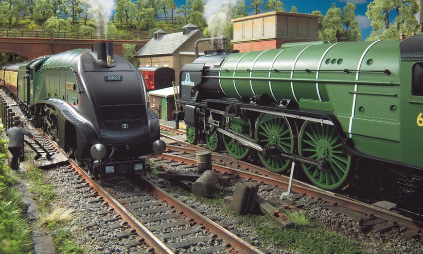 Image 9: Hornby 1000 Pieces Jigsaw Puzzles