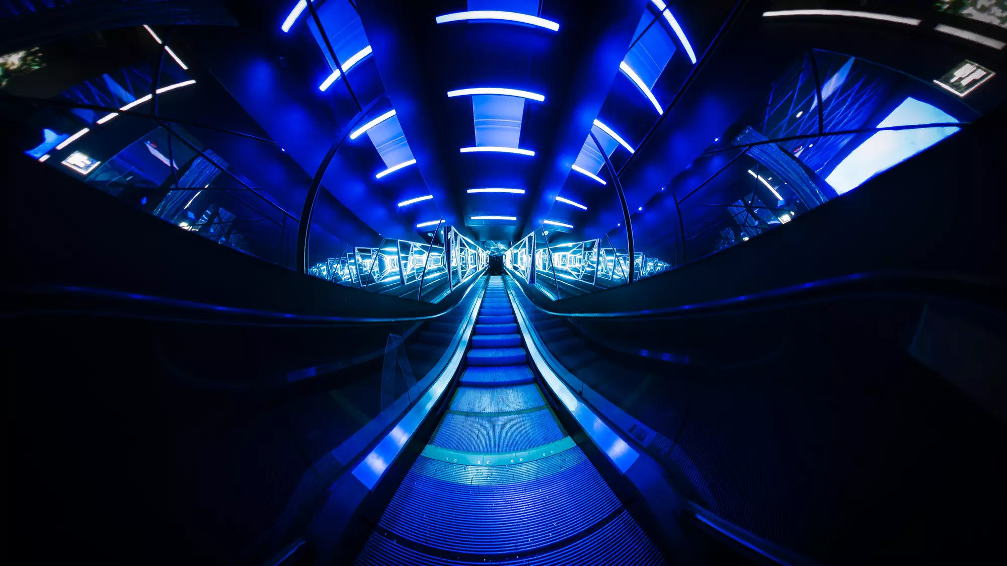 Admission for 1,2 or 4 to an Immersive Art Experience at INTER