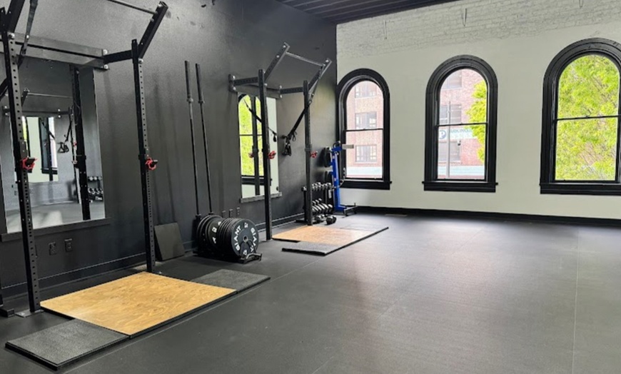 Image 3: Memeberships and Full Facility Access to Rainier Athletic Club