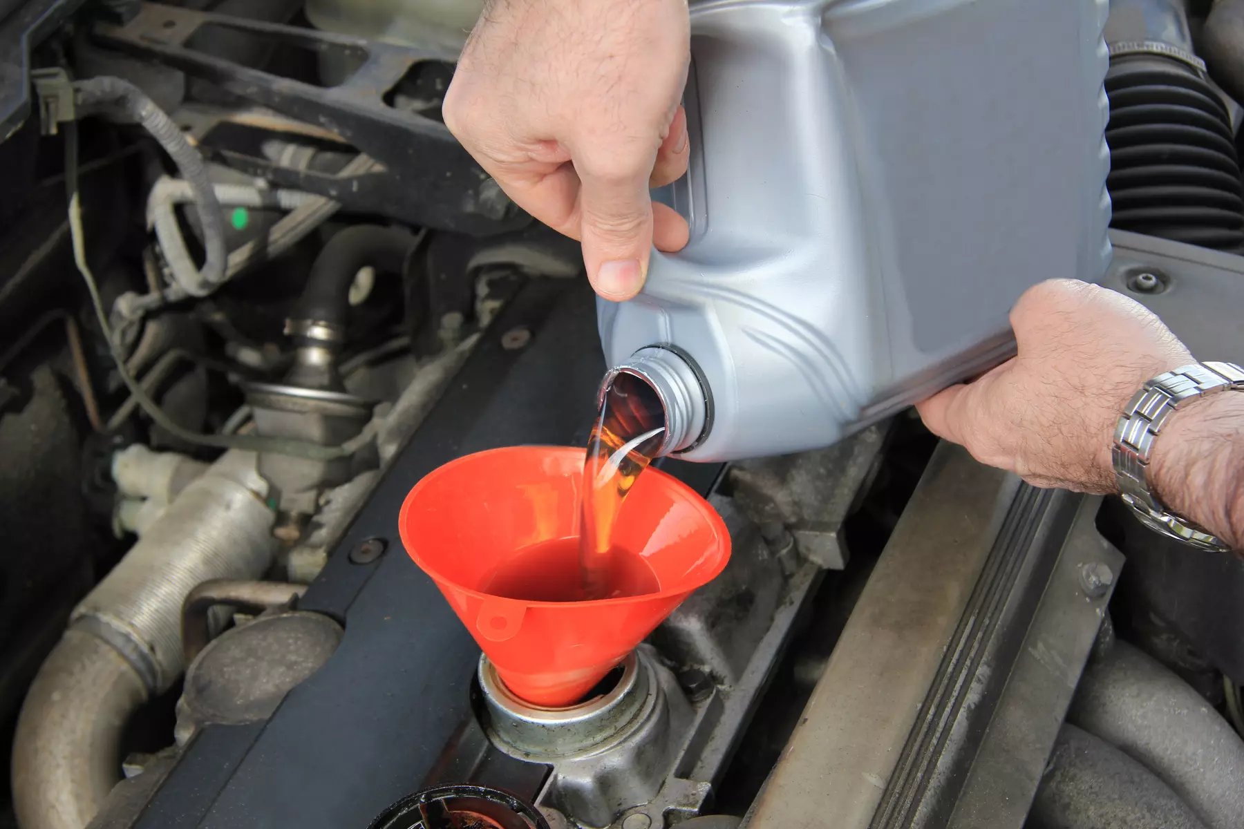 Get Your Car Engine Road-Ready with an Oil Change