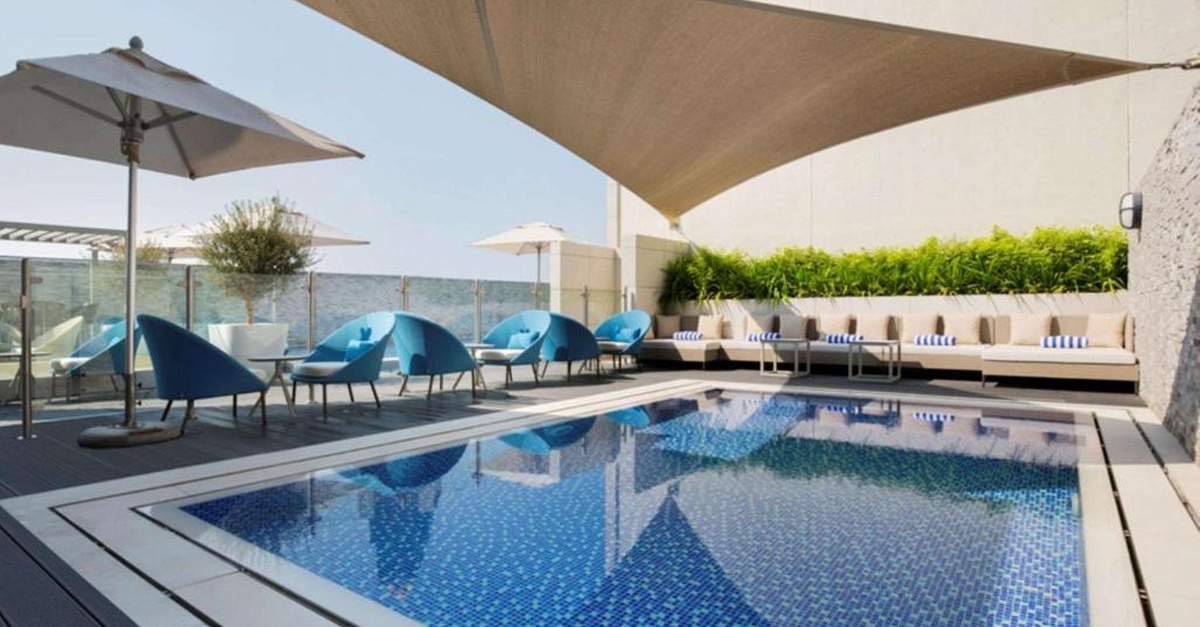 Enjoy Lunch & Full-day Pool Access With Refreshments In Bur Dubai Enjoy Lunch & Full-day Pool Access With Refreshments In Bur Dubai