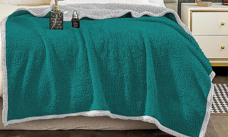 Image 9: Couverture STUBAI en Sherpa 