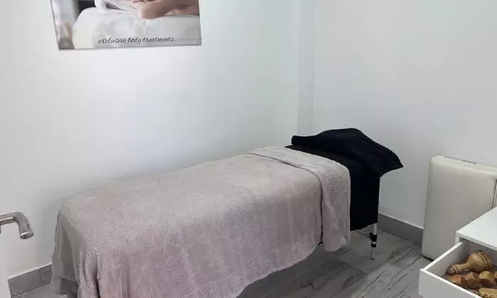 Cuida tu rostro con una hidrolimpiza facial de 7 o 12 pasos a elegir