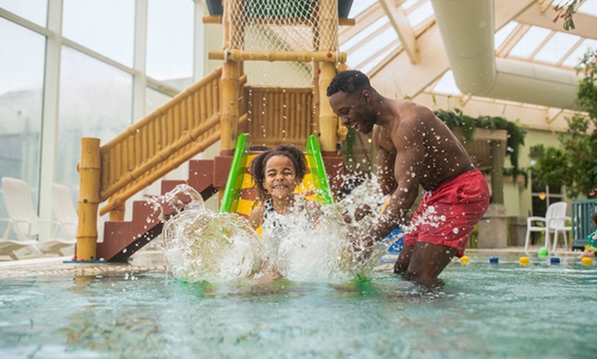 Image 8: Plons in de pret met tickets voor Aqua Mundo in Center Parcs