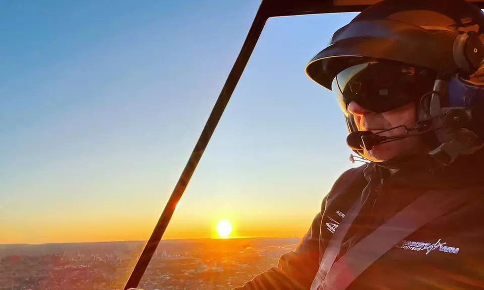 Take the Skies: 30-Min Private Helicopter Flight Over Sydney Harbour