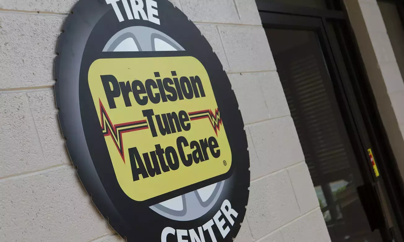 Improve Safety and Efficiency with 2 or 4 Wheel Alignment Services
