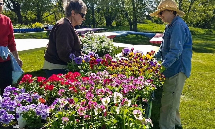 Image 8: General Admission to 40-Acre Arboretum & Botanic Gardens in Waterloo