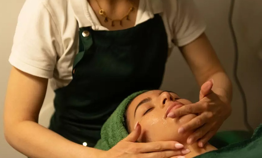 Image 8: Hammam, massage, balnéothérapie : des soins bien-être au choix