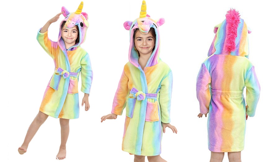 Image 1: Kids' Rainbow Unicorn Bathrobe